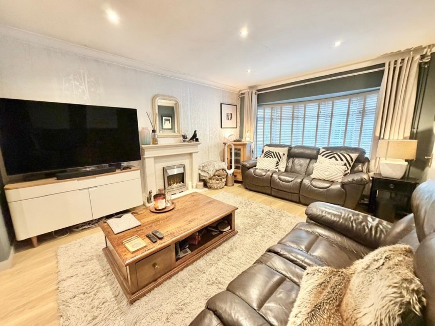 Images for Kingsmead, Frimley Green