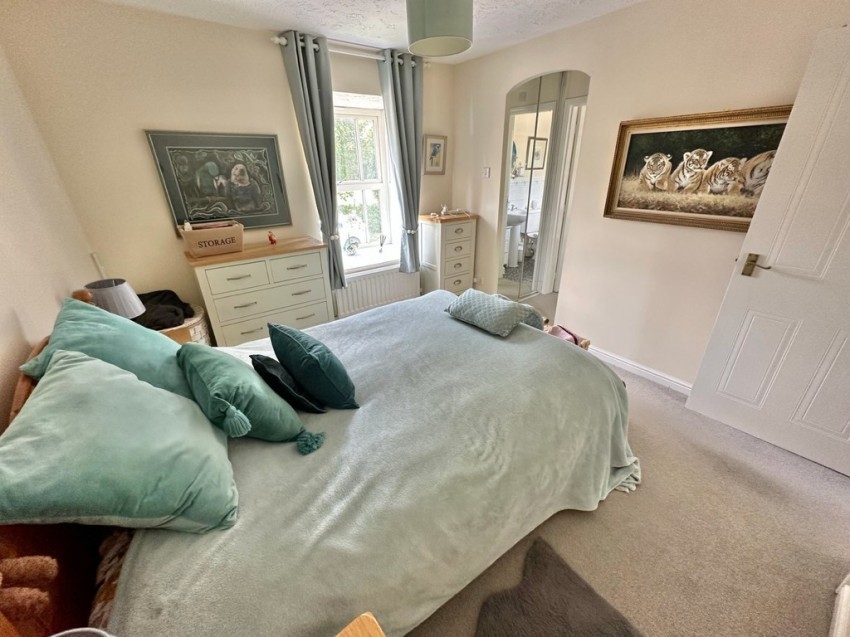 Images for Angers Close, Camberley