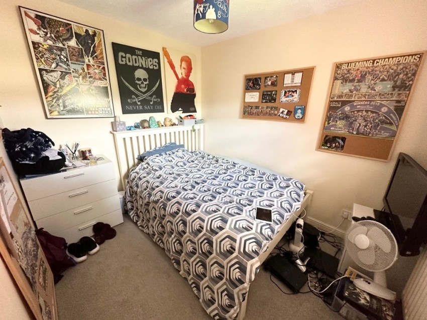 Images for Angers Close, Camberley
