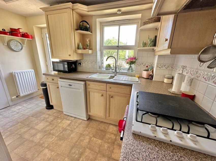Images for Angers Close, Camberley