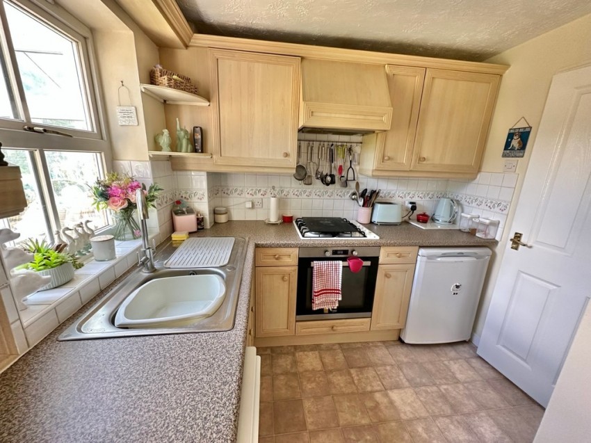 Images for Angers Close, Camberley
