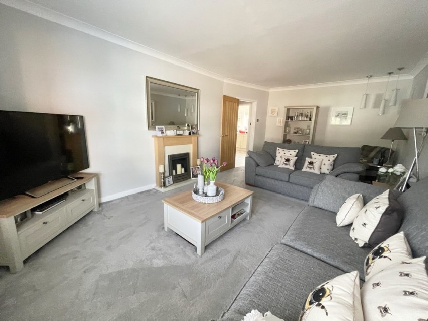 Images for Gloucester Close, Frimley Green