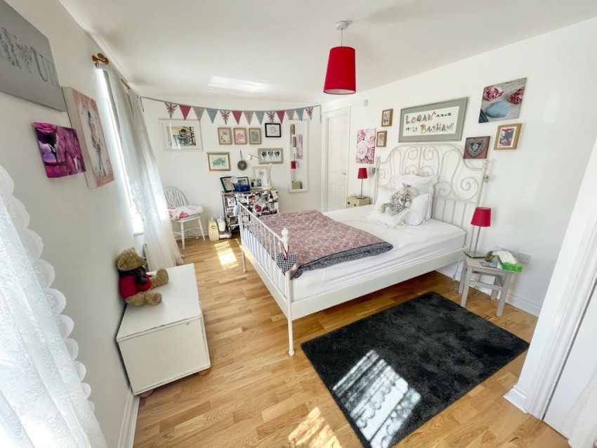 Images for Dettingen Crescent, Deepcut, Camberley