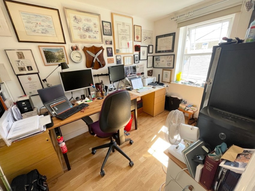 Images for Dettingen Crescent, Deepcut, Camberley