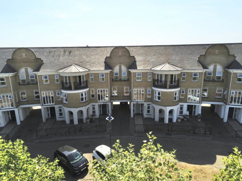 Images for Dettingen Crescent, Deepcut, Camberley