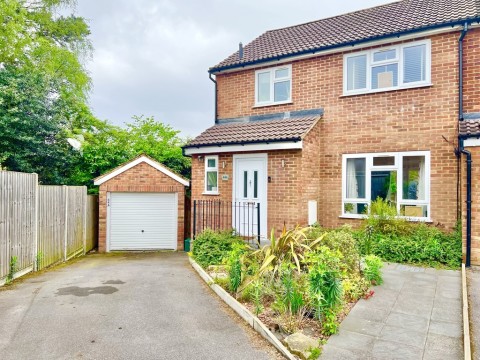 View Full Details for Frimley, Camberley
