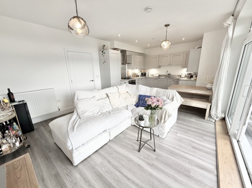 Images for Lake Avenue, Mytchett, Camberley