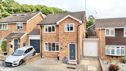 View Full Details for Frimley, Camberley