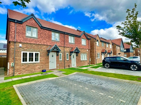 View Full Details for Deepcut, Camberley
