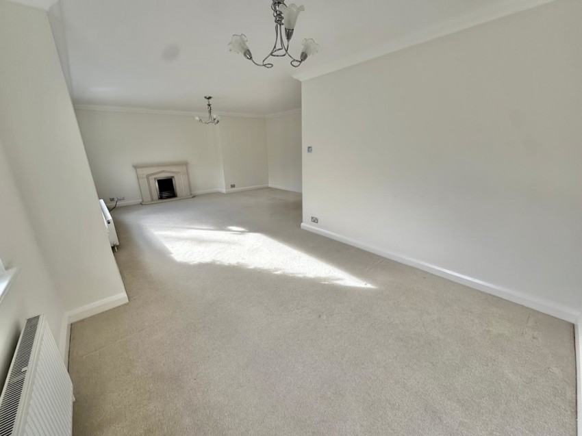 Images for Alphington Avenue ,Surrey GU16 8LY