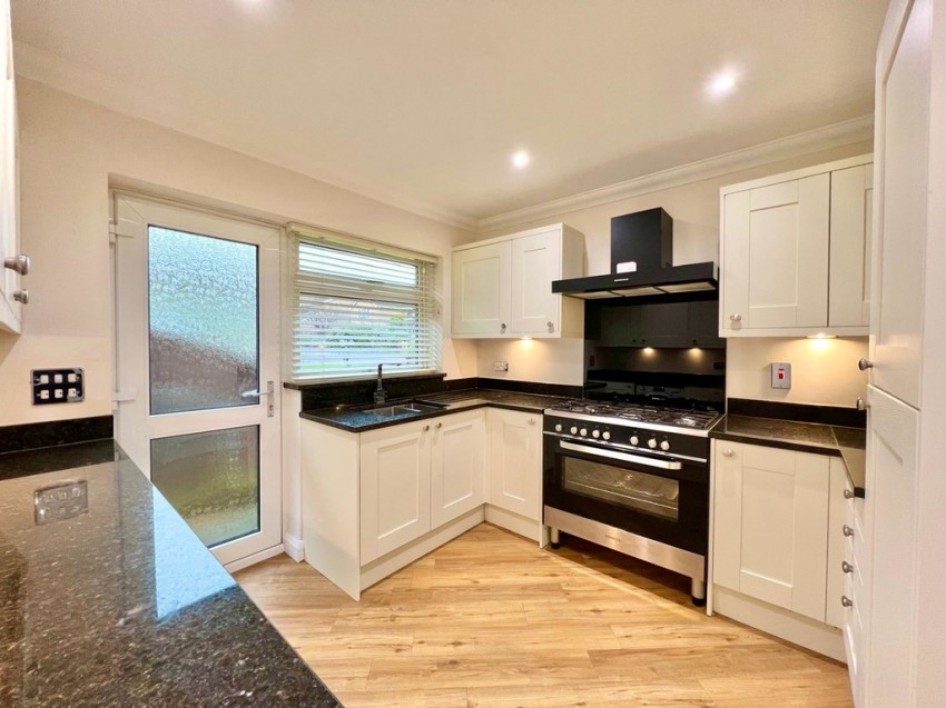 Images for Alphington Avenue ,Surrey GU16 8LY