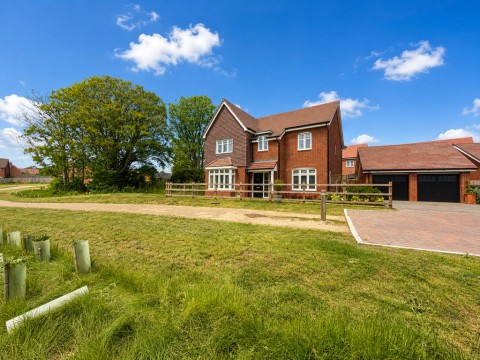 View Full Details for Deepcut, Camberley