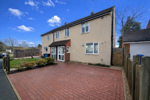 View Full Details for North Farm Road, Farnborough