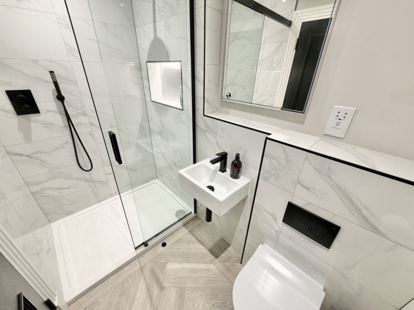 Images for Prior Croft Close, Camberley