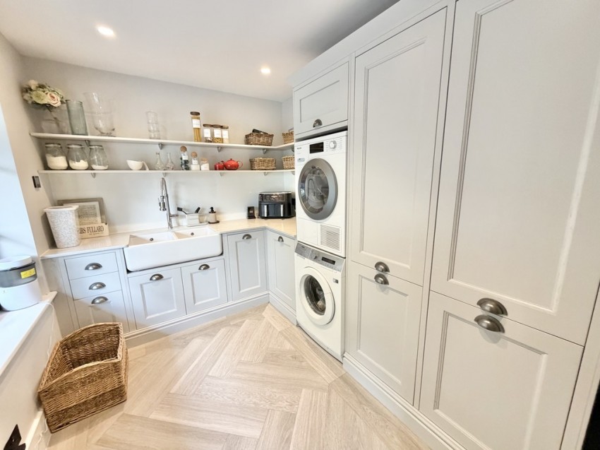 Images for Prior Croft Close, Camberley