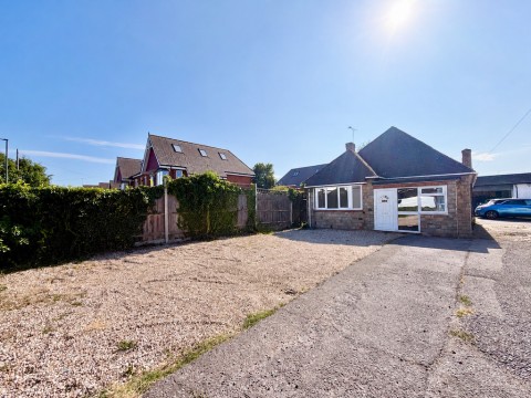 View Full Details for Mytchett Road Mytchett,Surrey GU16 6ET